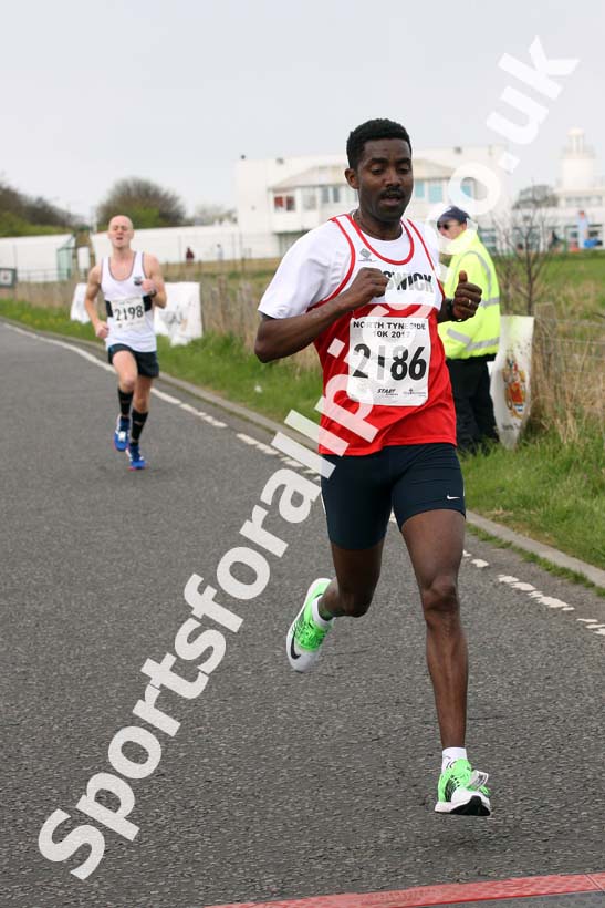 North Tyneside 10k Road Race, Whitley Bay. Photo: David T. Hewitson/Sports for All Pics